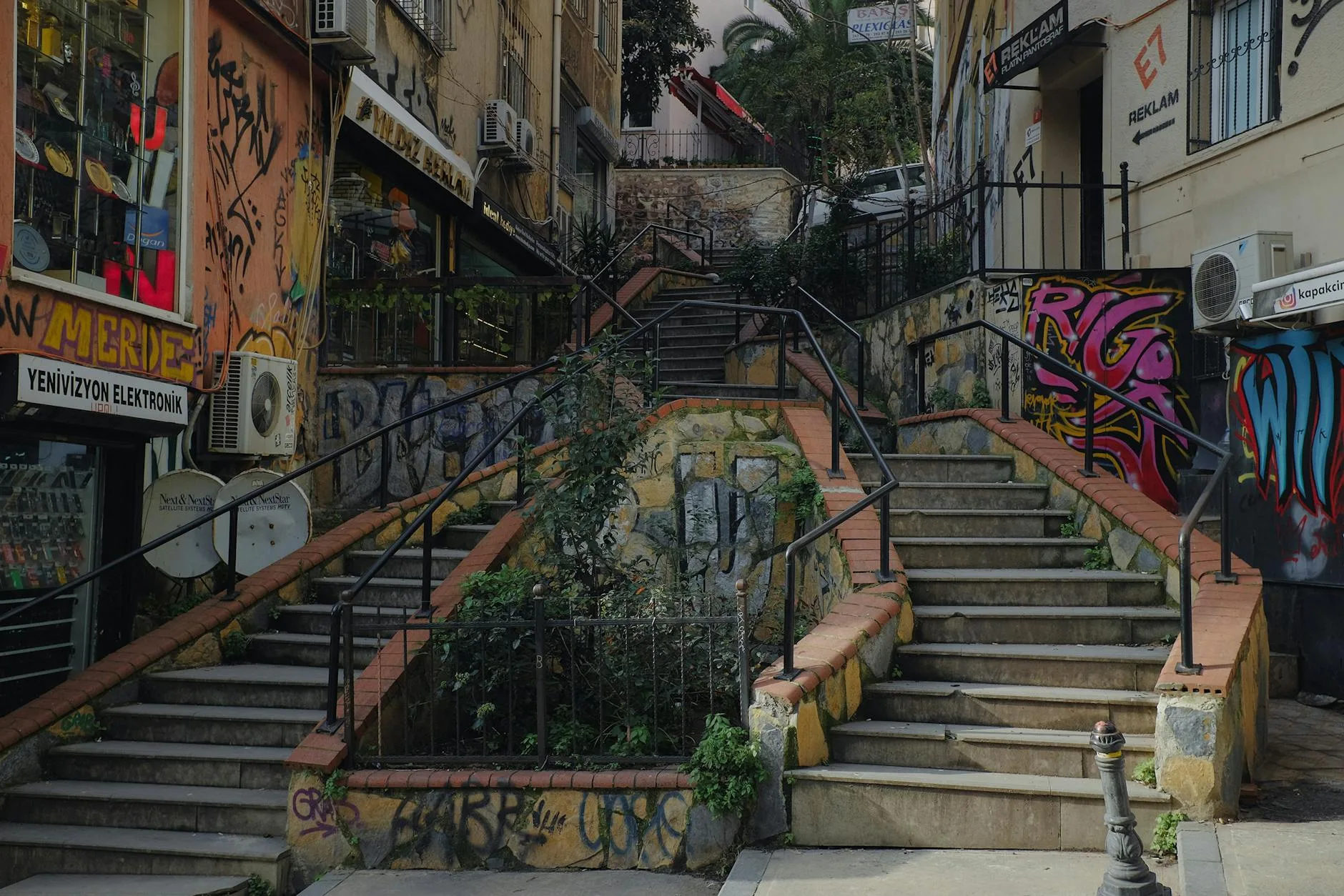 Analog Devre Elemanları ile Elektronik Devreler Kurmak Staj Defteri