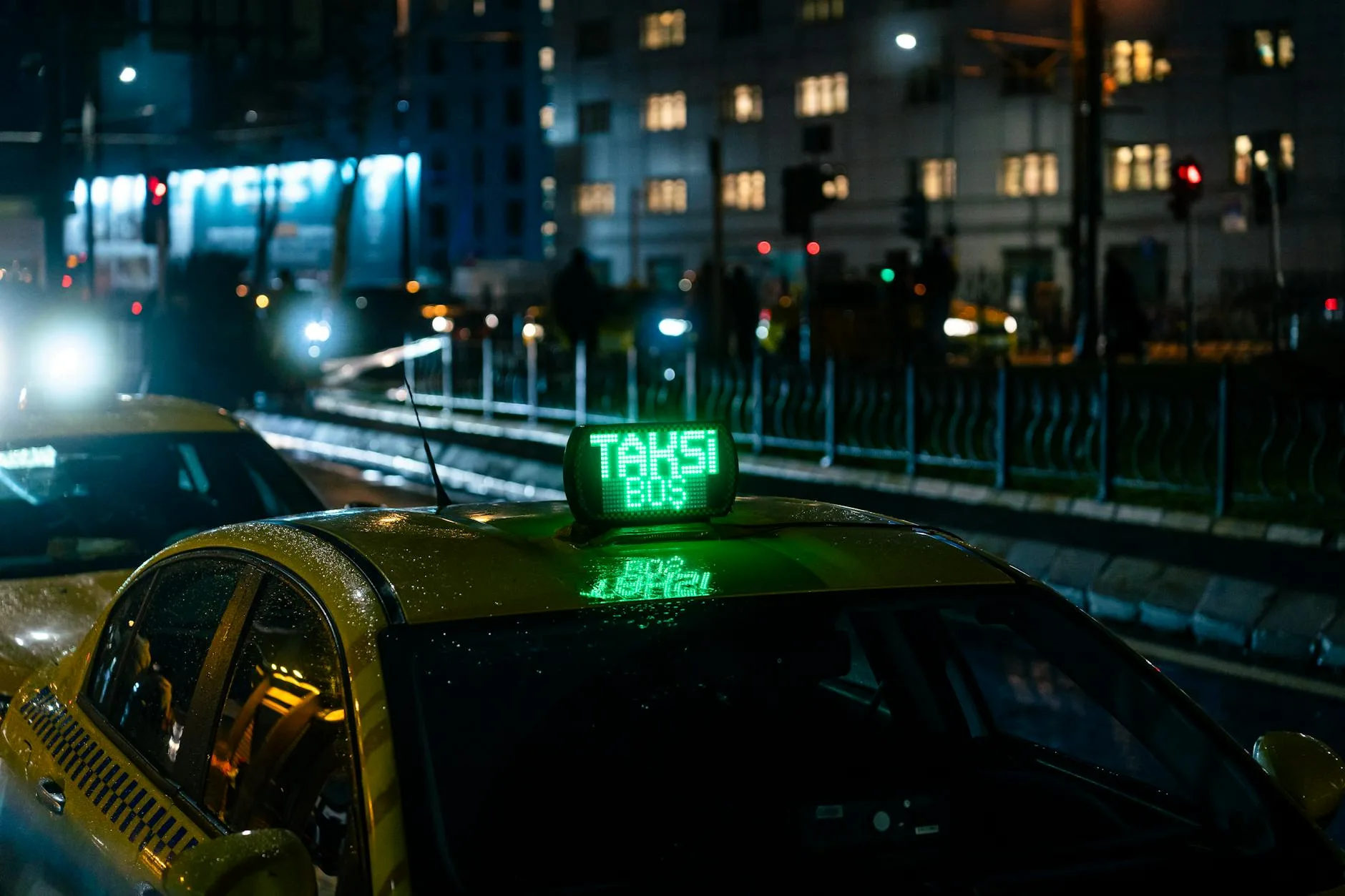 Paylaşımlı Taksiyle İstanbul Havalimanı'na Ekonomik Yolculuk